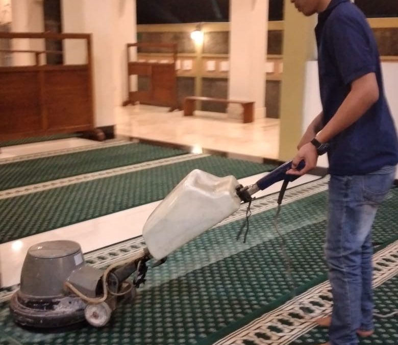 Cleaning Karpet